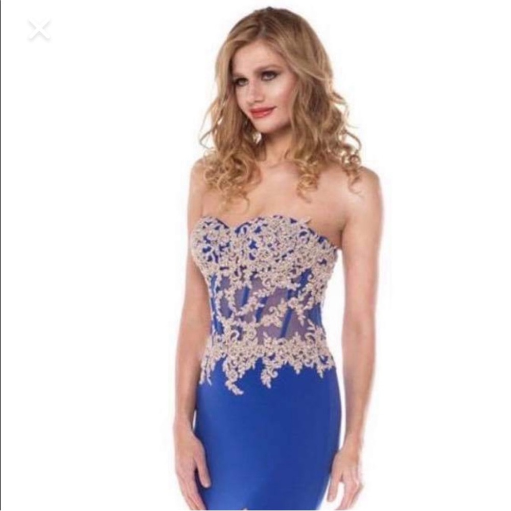Elegant Blue Strapless Dress